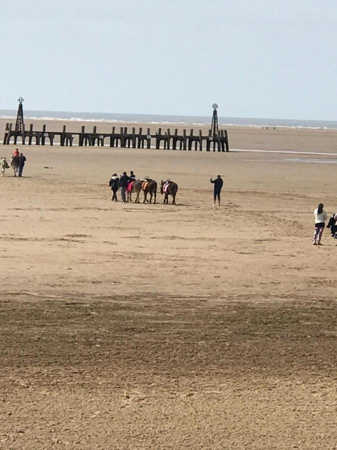 Beach Lookout - SEA VIEWS Lytham St Annes Exterior foto